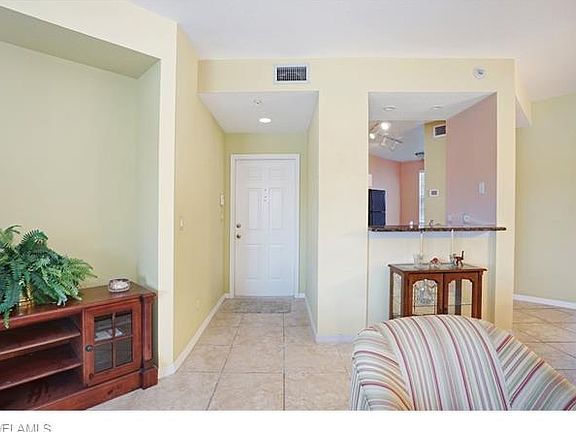 4th image of 2424 Millcreek Ln APT 103
