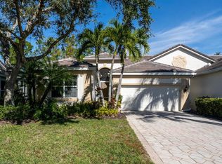 922 Fairhaven Ct, Naples, FL 34104