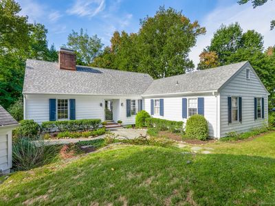 17B Sunswyck Rd, Darien, CT, 06820