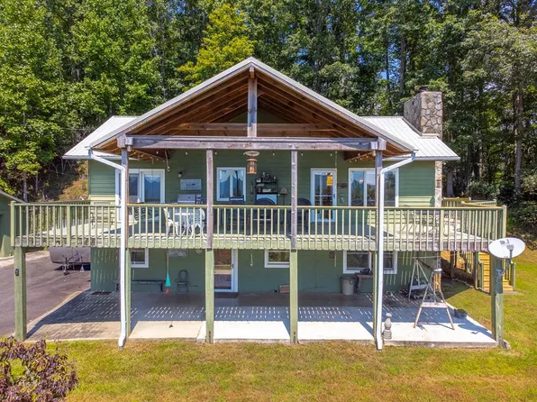 749 Judd Duvall Ln, Franklin, NC 28734