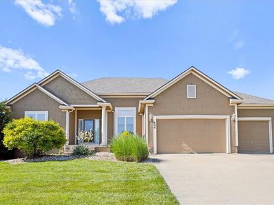 400 SE Stillwater Dr, Lees Summit, MO, 64063
