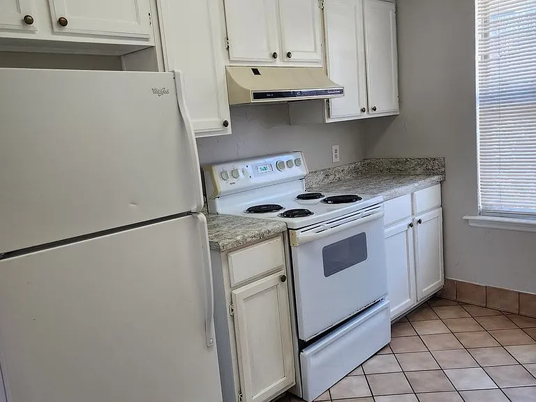 32 Norwood Ct — Photo 2