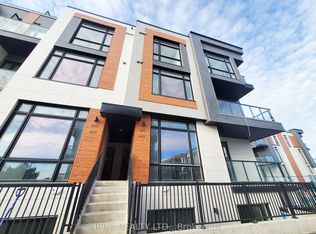 15 David Eyer Rd #1414, Richmond Hill, ON L4S 0N2
