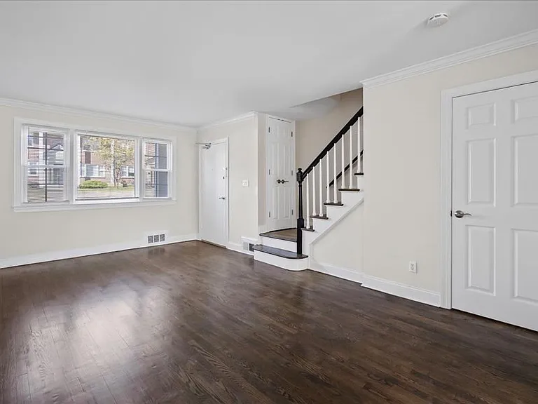Towne Gardens Townhomes — Photo 69
