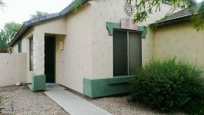 1st image of 5823 W Golden Ln