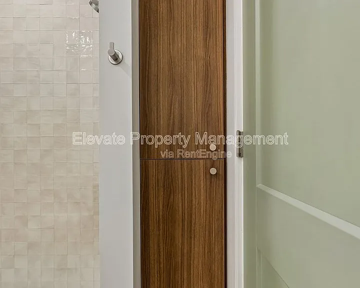 The E at 1016 NW 67th Street — Photo 108