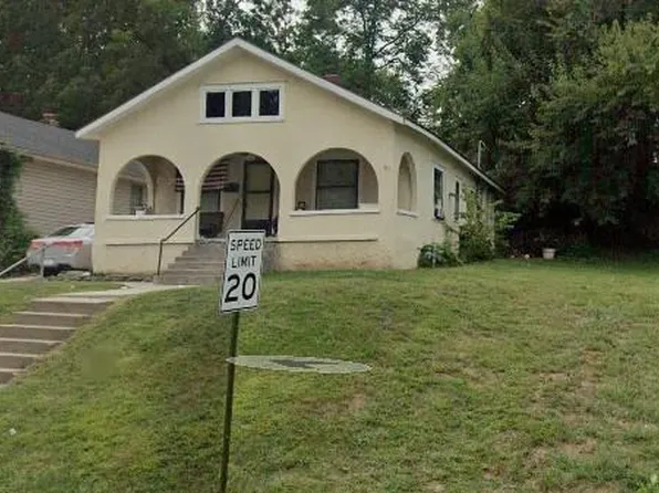 1061 Webster Ave, Kansas City, KS 66104