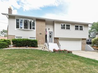 14801 Caletta Ter, Oak Forest, IL 60452