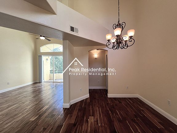 4th image of 1900 Danbrook Dr Unit 1327