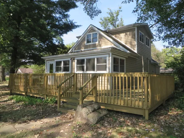 12766 E Metcalf Ave, Momence, IL 60954