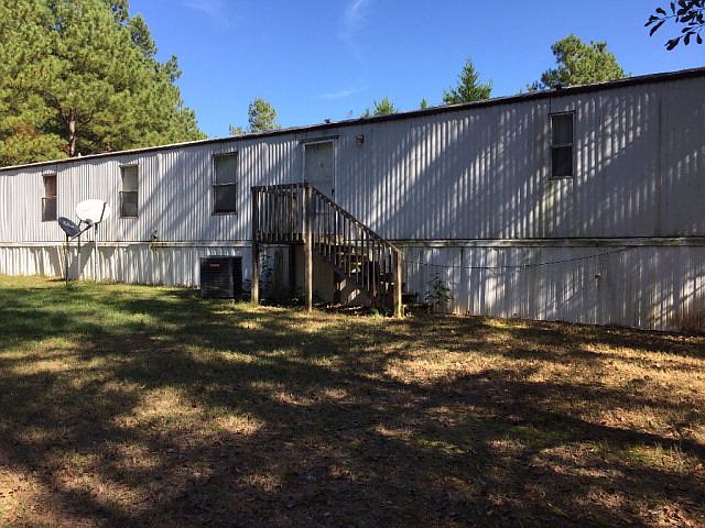 2nd image of 2530 Equinox Ave