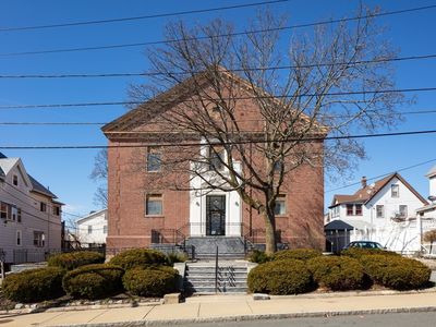 14 Locust St #2C, Everett, MA, 02149