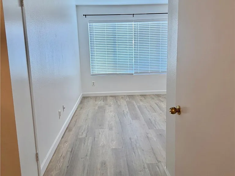 3060 Casey Dr #104 — Photo 6