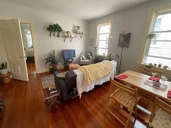 2nd image of 787 Boylston St #3