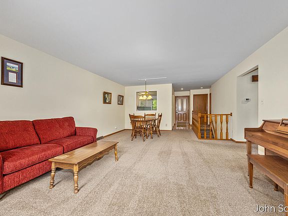 4th image of 1344 Bent Tree Dr #32