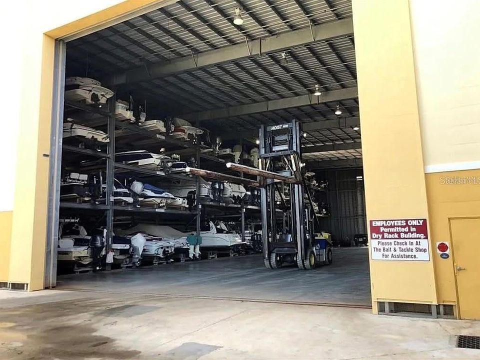 2nd image of 570 Blackburn Point Rd #11