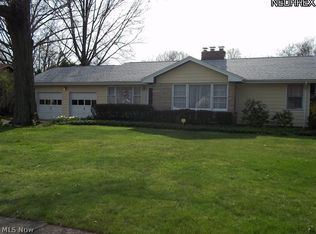 3636 Kiowa Dr, Youngstown, OH 44511