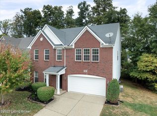 17402 Westbury Dr, Louisville, KY 40245