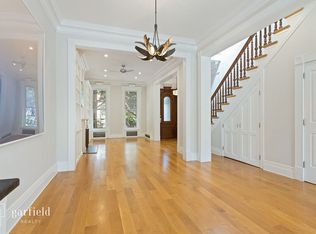 352 4th St FLOOR 2, Brooklyn, NY 11215