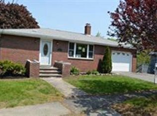 1 Dobbs Rd, Peabody, MA 01960