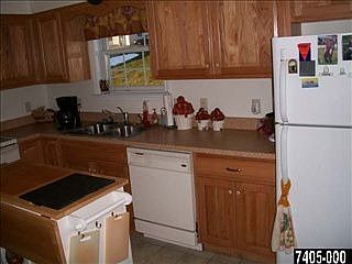 3rd image of 95 Gablers Rd