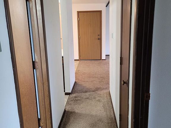4th image of 2500 Wilson Ct APT 7