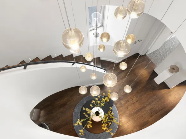 333 West 14th Street image 5 of 36