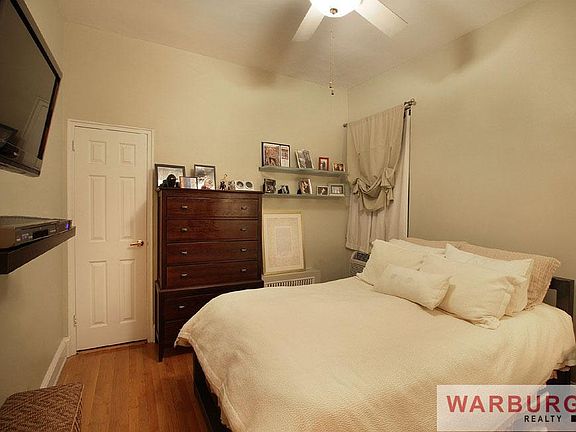 3rd image of 288 W 92nd St APT 3D