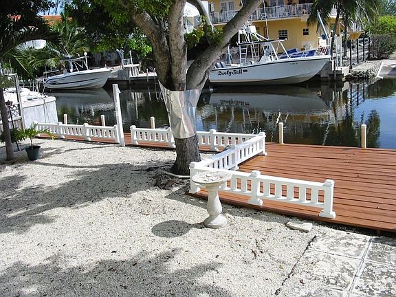 Dock/patio