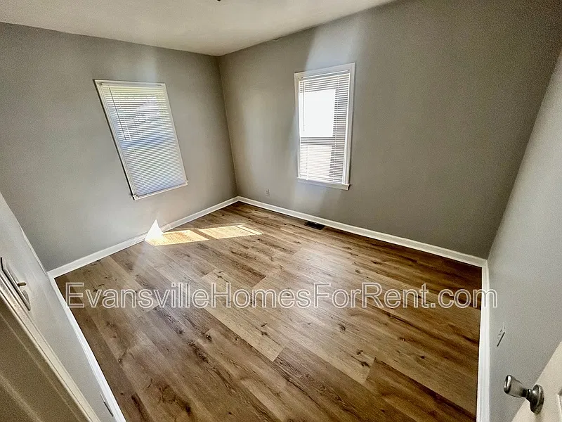 1 bed, 1.0 bath, $725 — Photo 4