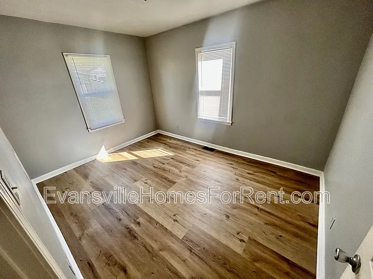 812 Negley Ave #B — Photo 4