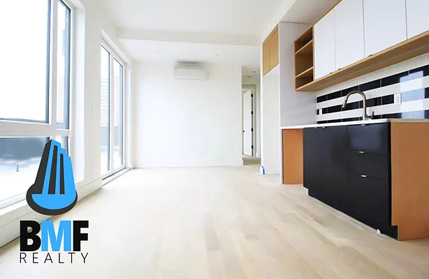 Rented by City Prime Commercial Realty  | media 14