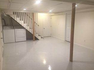 513 Quintard Ln, Orange, CT 06477