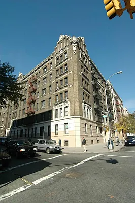 Rented by Harlem Lofts | media 22