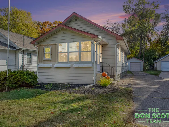 1808 Richmond St NW, Grand Rapids, MI 49504
