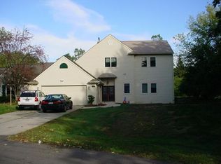 3467 Winchester Rd, West Bloomfield, MI 48322