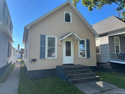 1407 1st Ave N, Escanaba, MI, 49829
