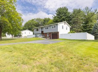 8 Sterling Mine Rd, Sloatsburg, NY 10974