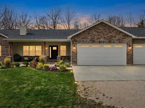 619 N Ethlyn Rd, Winfield, MO 63389