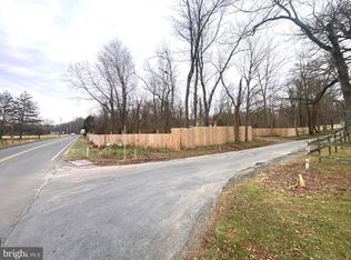 3738 Damascus Rd, Gaithersburg, MD 20882