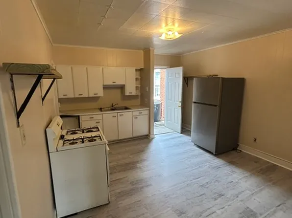 825 E Philadelphia St, York, PA 17403