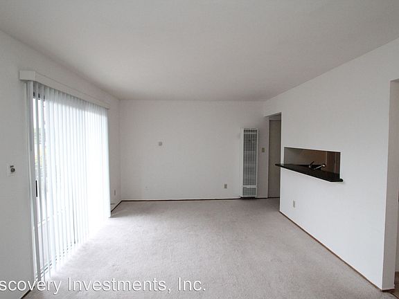 2nd image of 2229 McGee Ave