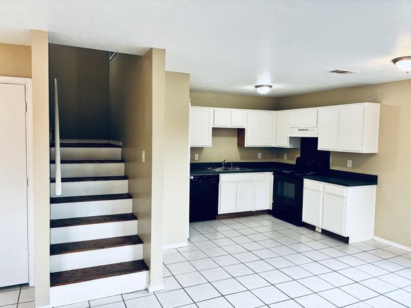 307 Kings Way Dr APT A