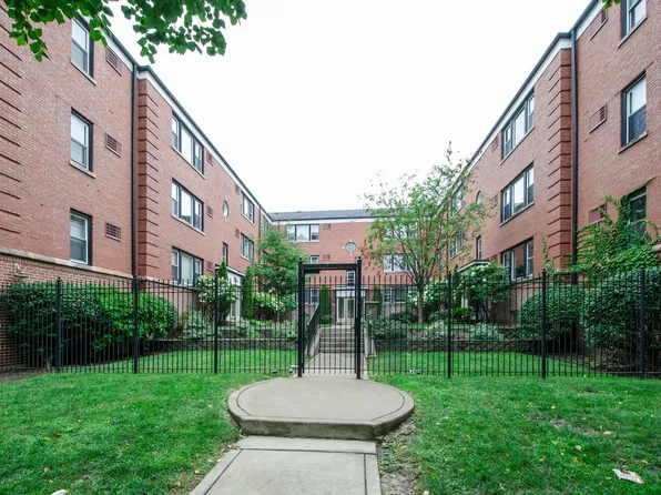 149 Callan Ave APT 3W, Evanston, IL 60202