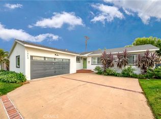 1048 Fairbrook Ln, Santa Ana, CA 92706