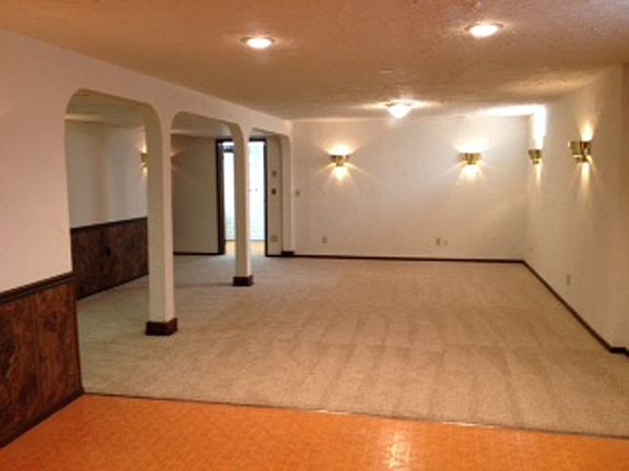 5th image of 172 38th Ave