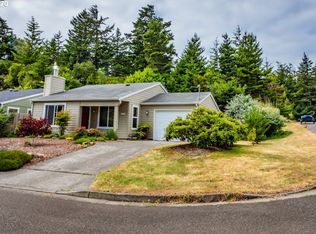 691 Hemlock St, Florence, OR 97439