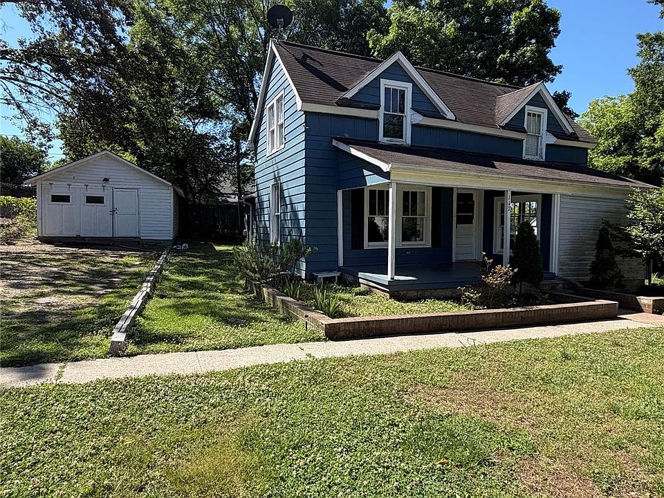 1st image of 117 Buffalo Ave NW