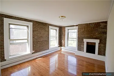 Rented by Siderow Residential Group