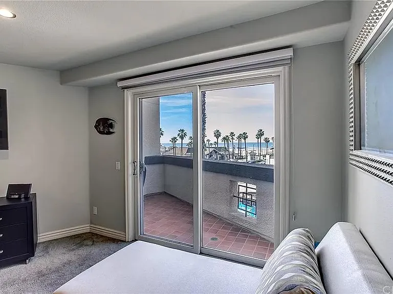 200 Pacific Coast Hwy #328 — Photo 14